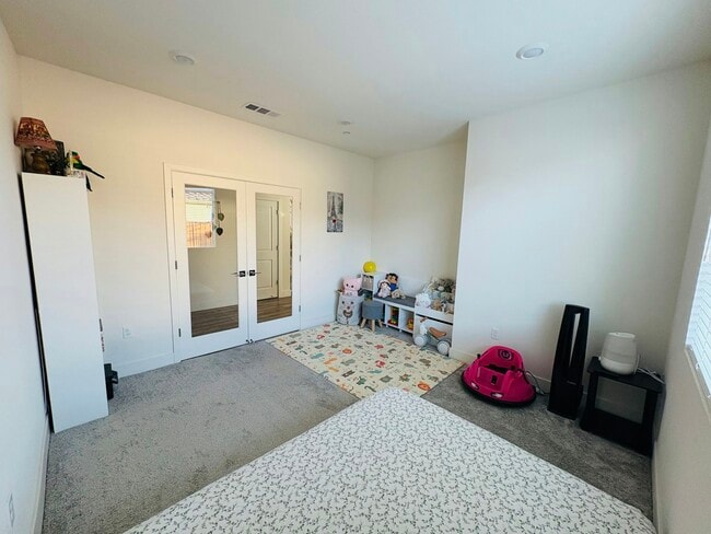 Building Photo - 5332 Trimonti Cir