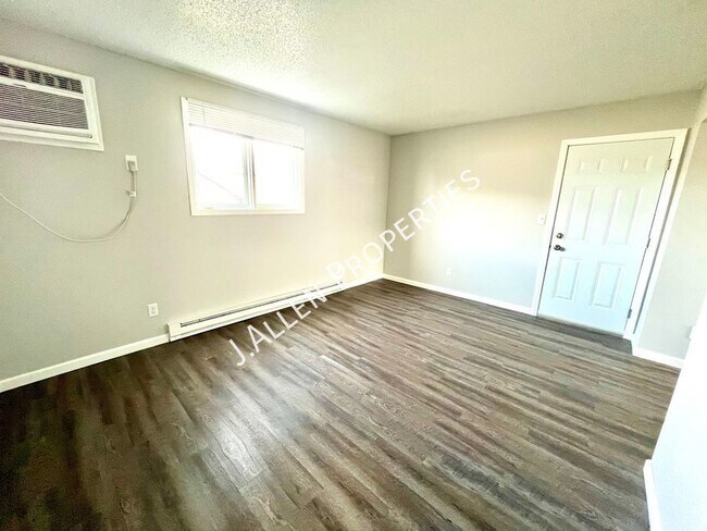 Building Photo - 110 Gold Strike Dr