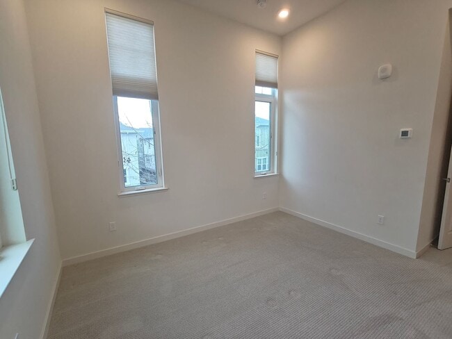 Building Photo - Coming Soon ? Bright, Modern Living in Sunnyvale