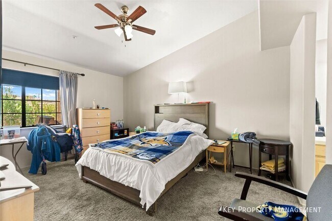 Building Photo - 2851 S Valley View Blvd