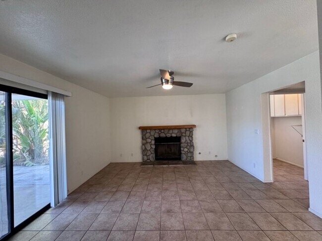 Building Photo - Spacious 3 Bedroom Menifee Home with Bonus...