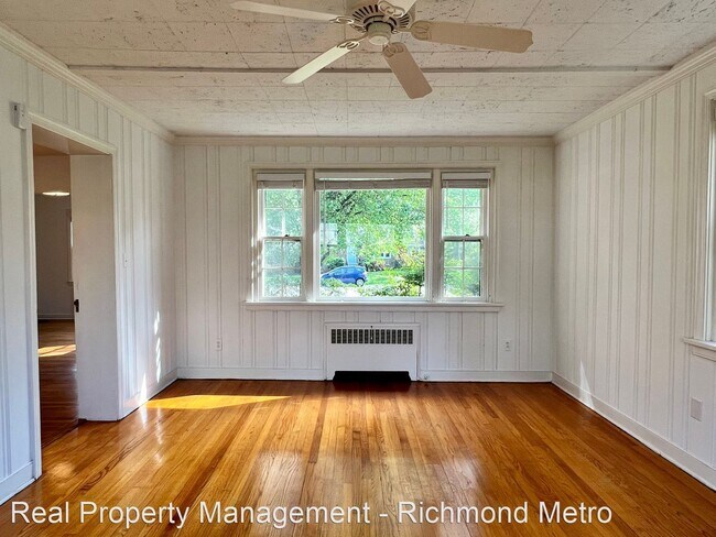 Building Photo - 3 br, 1.5 bath House - 6202 Dustin Drive