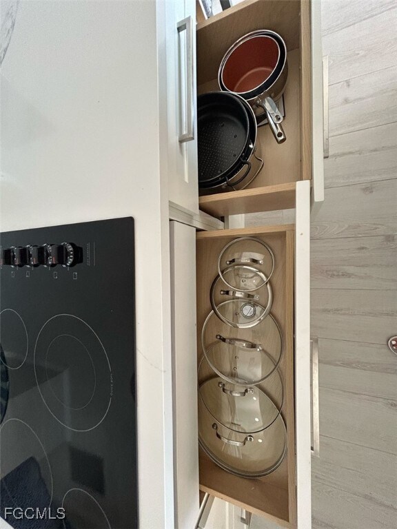 Building Photo - 915 Don Juan Ct