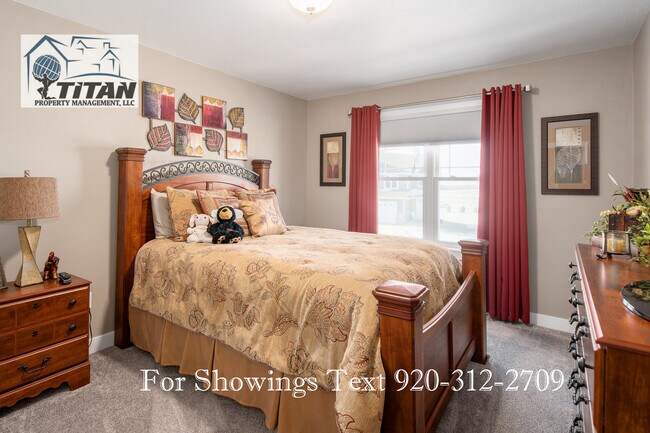 Building Photo - 1012 Faith Ct