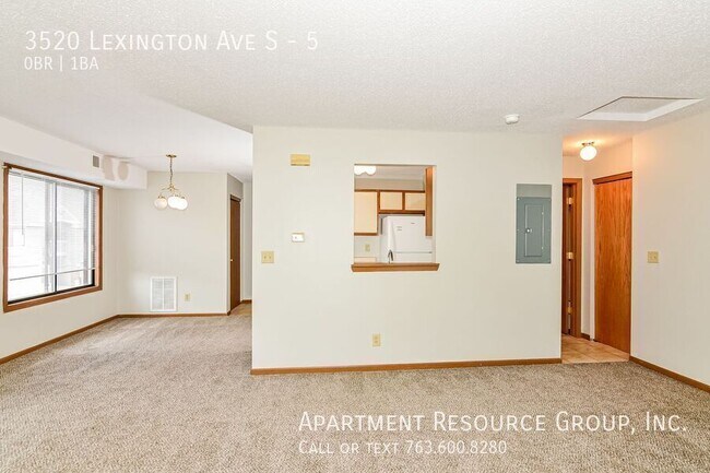 Building Photo - 3520 Lexington Ave S