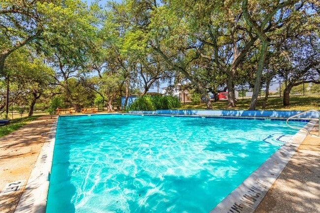 Building Photo - 14707 Little Fox Trail