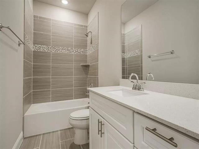 Building Photo - 4201 Kearsage Dr