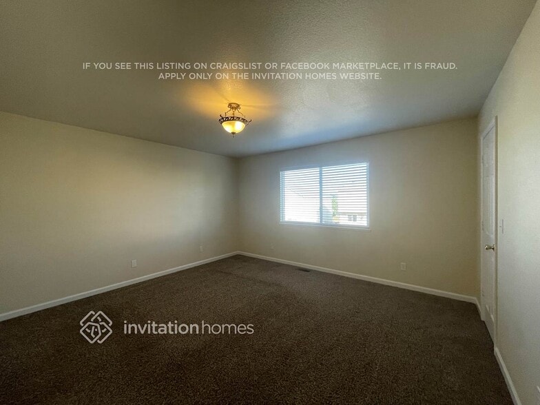 Building Photo - 5255 Butterfield Dr