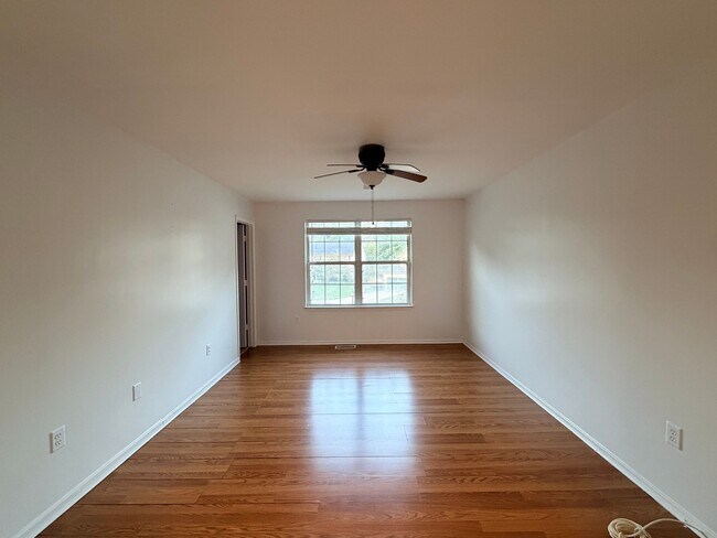 Building Photo - 7219 Mt Forest Terrace