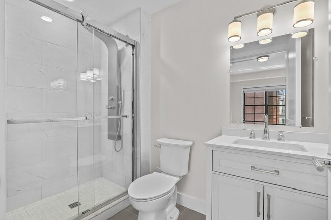 Building Photo - 11 Purdy St