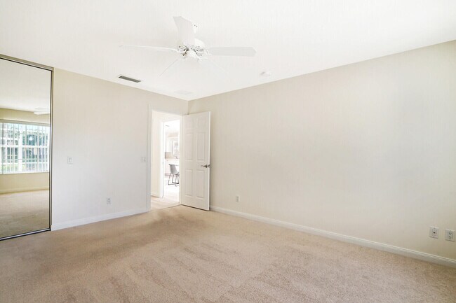 Building Photo - 8128 Montserrat Pl