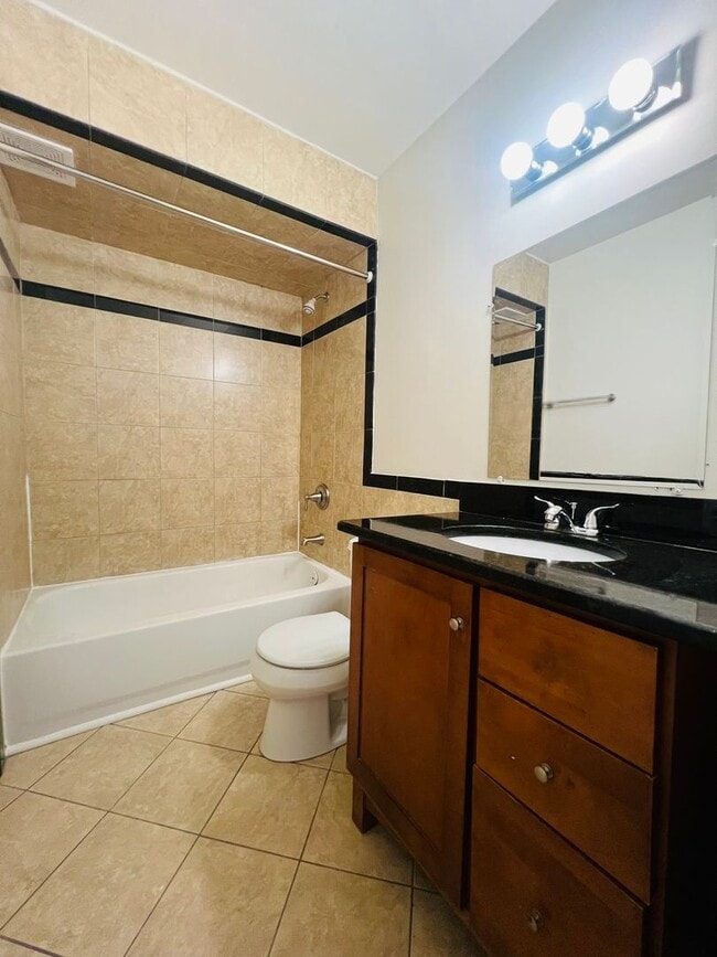Building Photo - Charming 2-Bedroom Ranch with Modern Finishes & Attached Garage