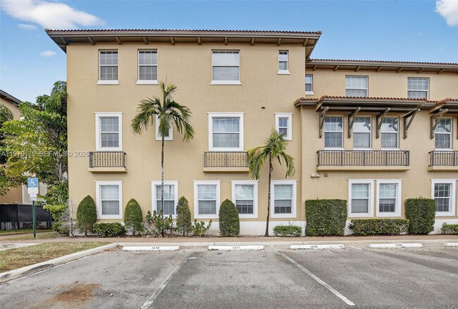 Building Photo - 1036 SW 147th Ave