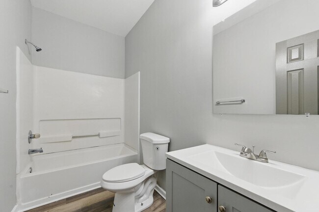 Building Photo - 2271 Sisk St NW