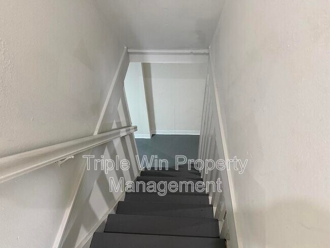 Building Photo - 10508 Druid Dr