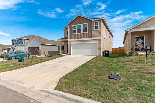 Building Photo - 224 Night Riders Wy