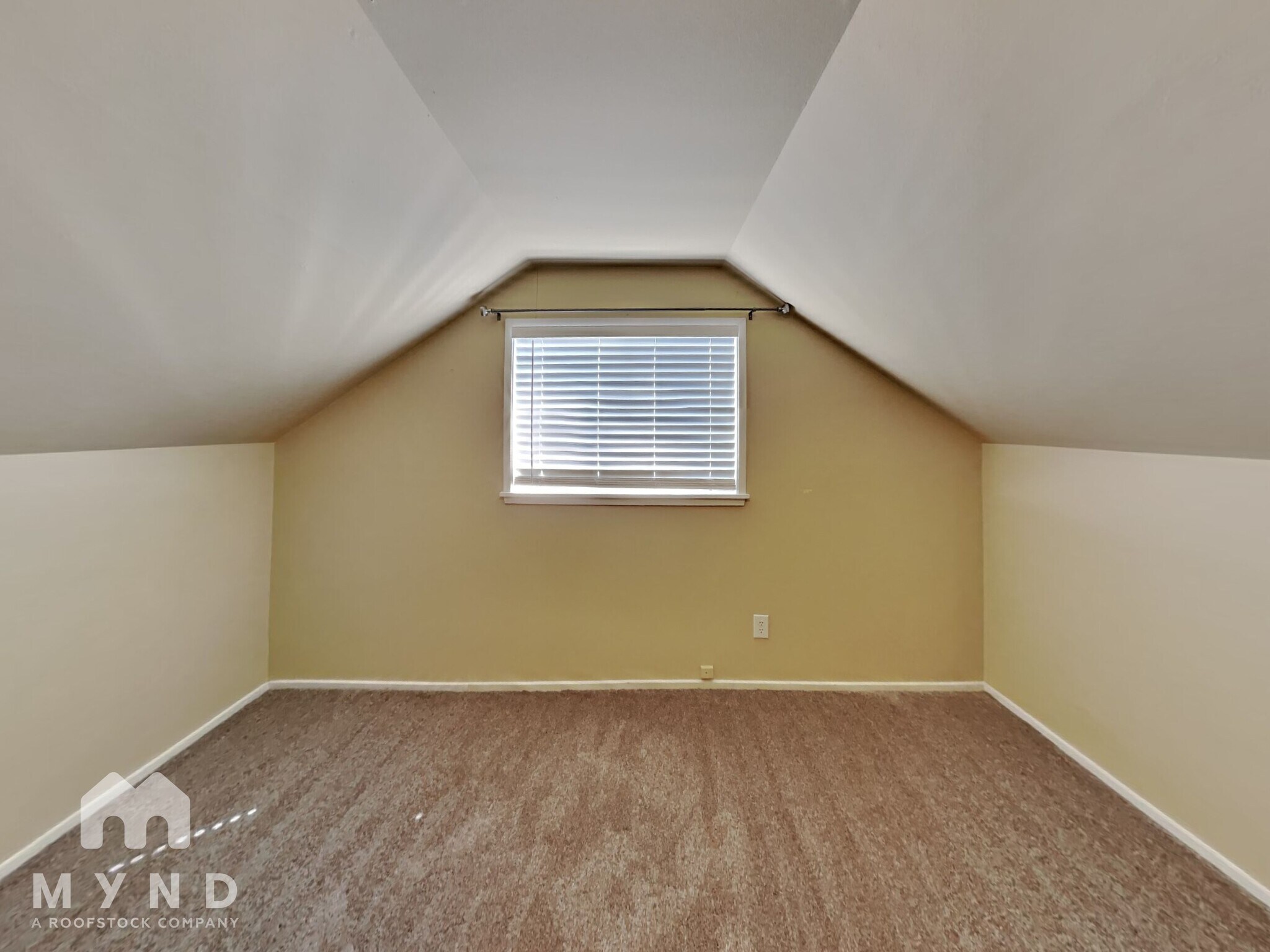 Building Photo - 11736 SE 168th St