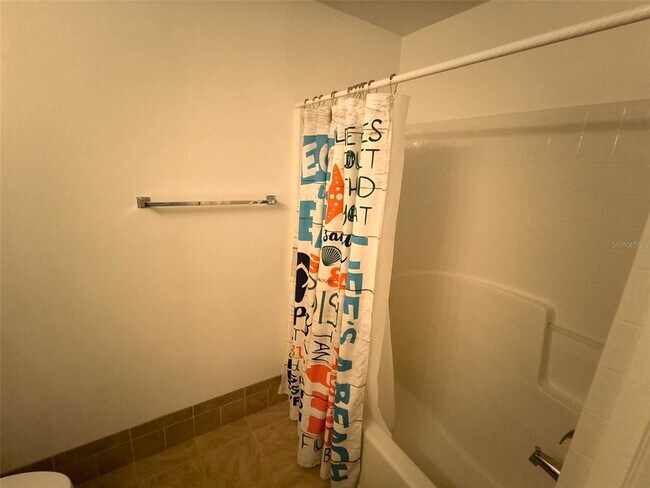 Building Photo - 177 Ryberry Dr