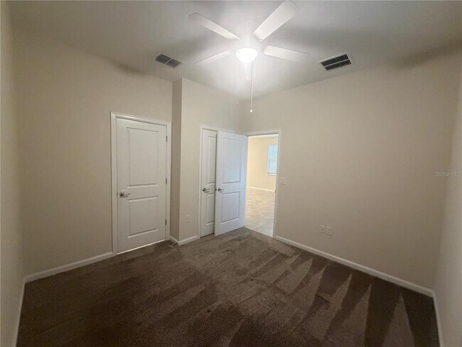 Building Photo - 8513 Golf Wy