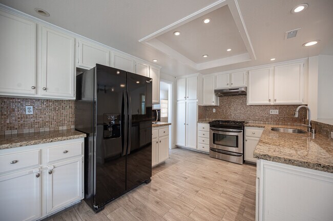 Building Photo - 1416 Grey Hunter Dr
