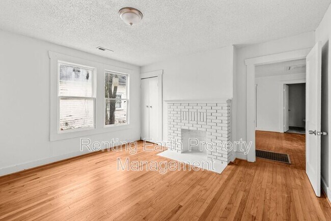 Building Photo - 2712 24th Street Ensley