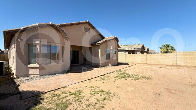 Building Photo - 4635 S Adelle