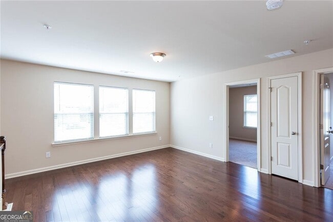 Building Photo - 2263 Spicy Pine Dr