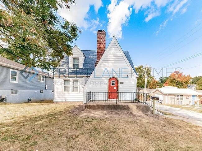 Building Photo - 205 9th Ave