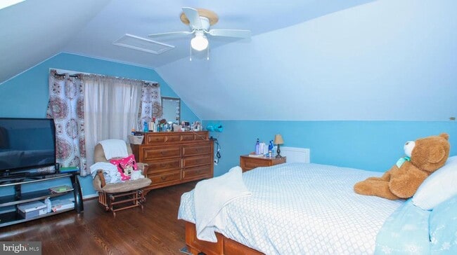 Building Photo - 5804 Runford Dr