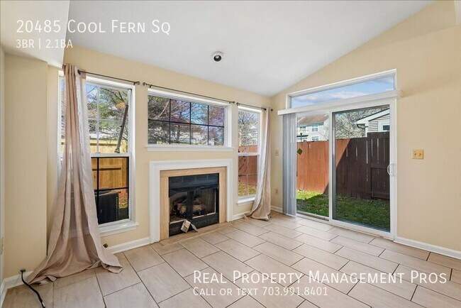 Building Photo - 20485 Cool Fern Square