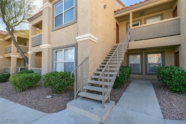 Building Photo - 2300 E Silverado Ranch Blvd