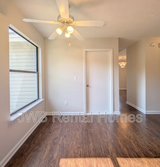 Building Photo - 12333 Casheros Cove Dr S