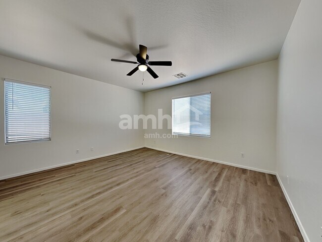 Building Photo - 8211 W Forest Grove Ave