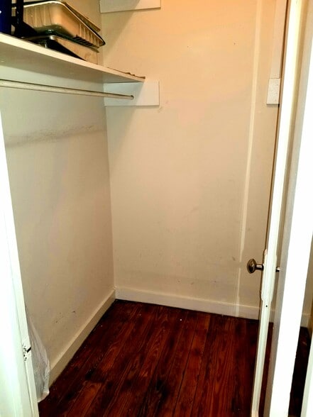 Building Photo - 1208 Frisco St