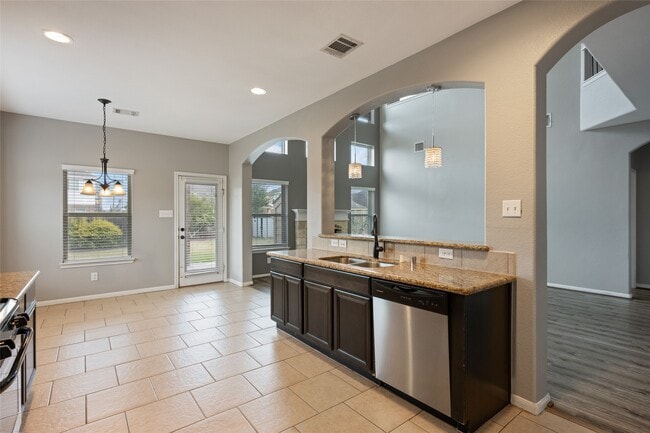 Building Photo - 2018 Wembley Way