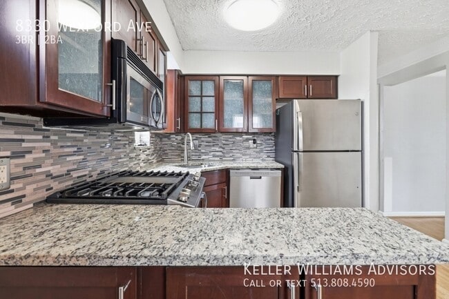 Building Photo - 8330 Wexford Ave