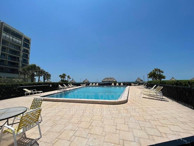 Building Photo - 1400 Gulf Blvd