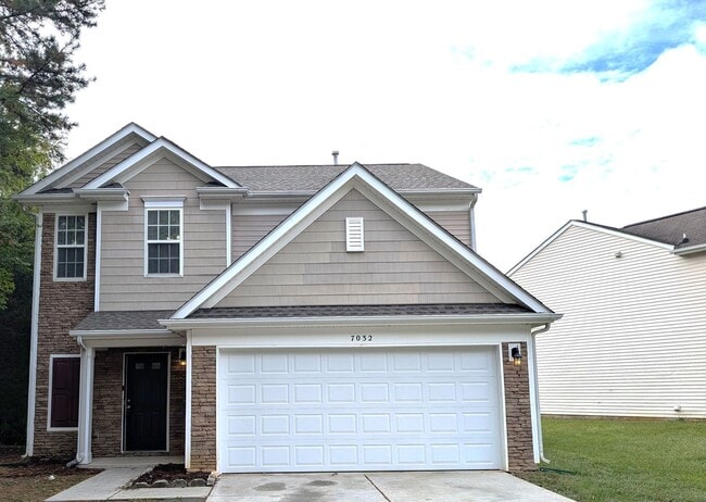 Primary Photo - Pristine home located in the Pinebrook Com...