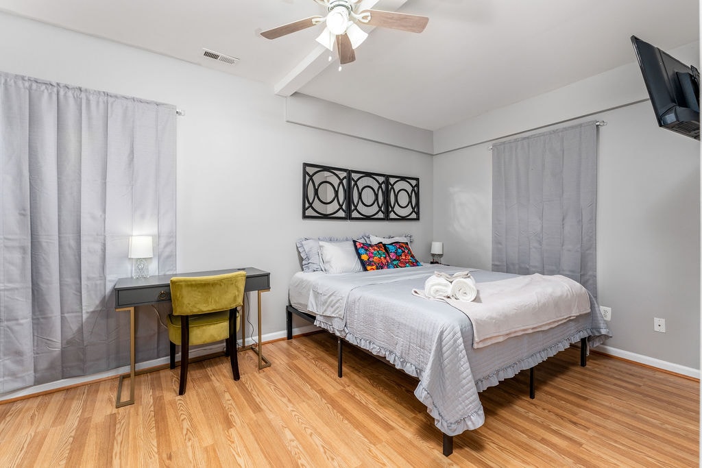 Building Photo - 915 Lafayette Blvd