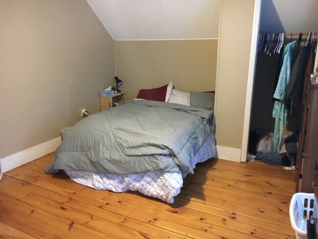 Building Photo - 11-13 Lafayette Street