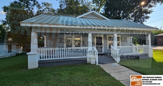 Building Photo - 206 Kornegay St