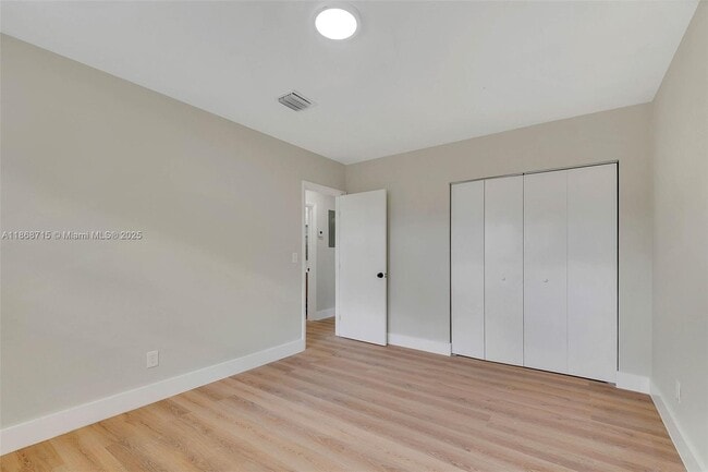 Building Photo - 840 NW 39th St