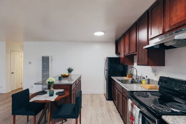 Floorplan - 1008 E 23rd St