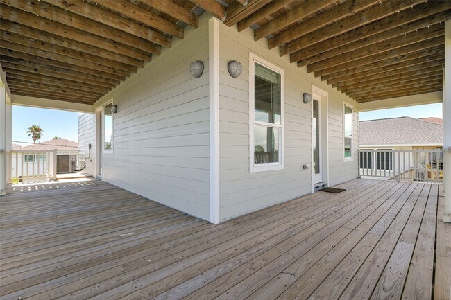 Building Photo - 4006 Fort Bend Dr