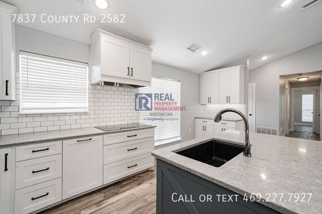 Building Photo - 7837 Co Rd 2582