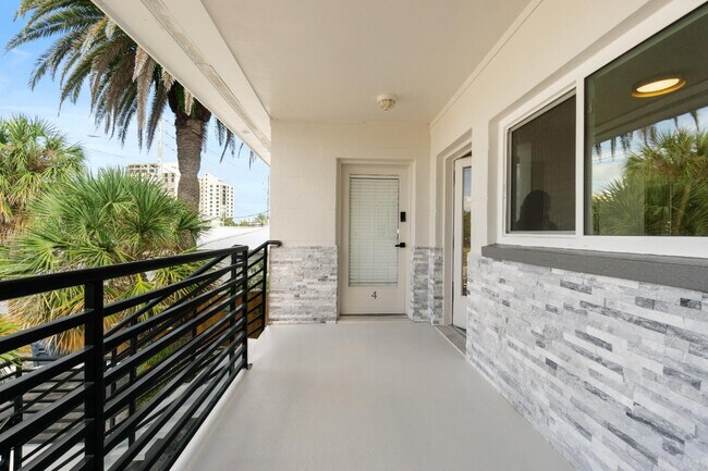 Building Photo - 3675 Gulf Blvd