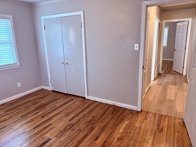 Building Photo - 4912 41st St