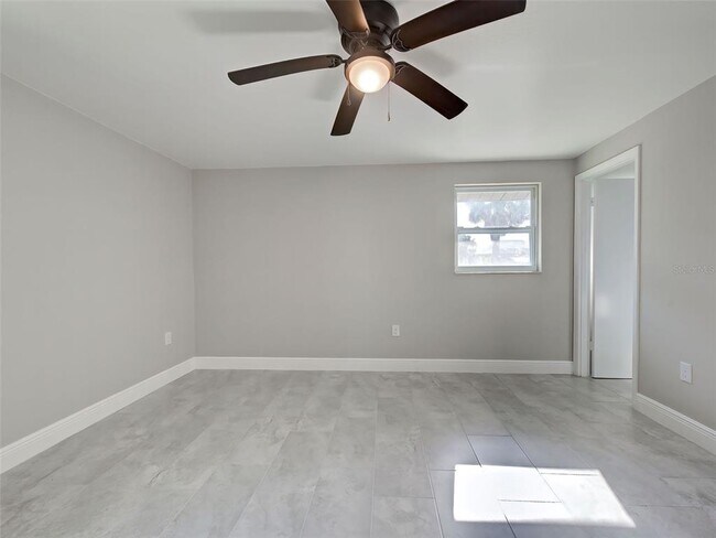 Building Photo - 4342 Ewing Cir