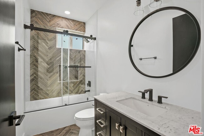 Building Photo - 5741 Cahill Ave