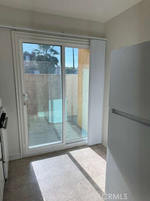 Building Photo - 6438 Mammoth Ave